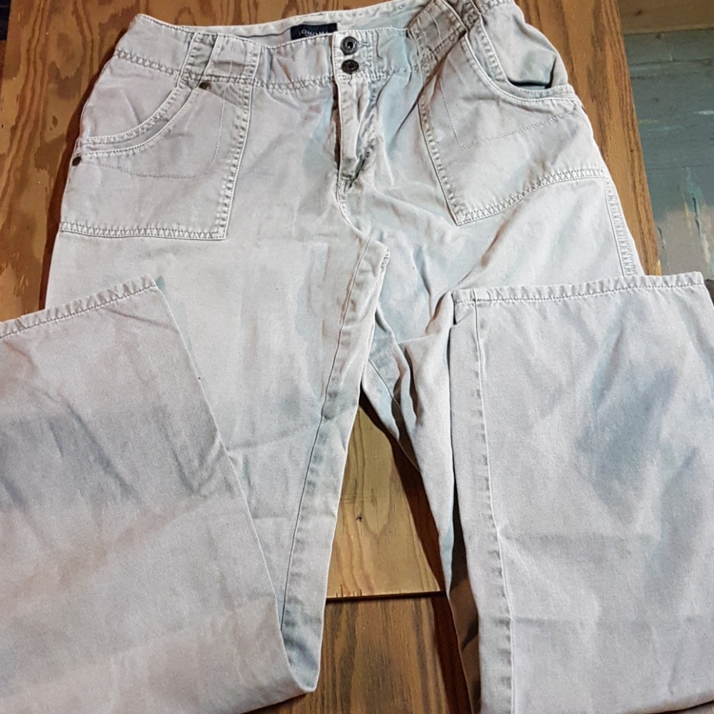 Sonoma women's khaki pants